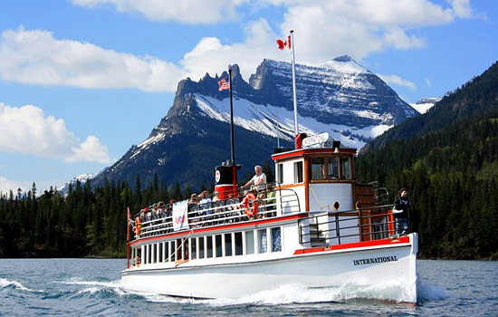 Waterton Lake cruise Waterton Lake cruise - Waterton Lake cruise