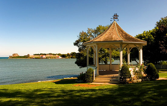 Spend two nights in charming Niagara on the Lake, the heart of Ontario Wine Country.