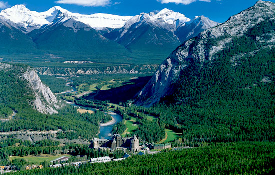 Canadian train - Rocky Mountaineer - Enjoy the last night of your Canadian train trip in the mountain town of Banff Alberta