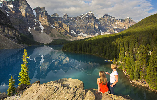 Canadian train - Rocky Mountaineer - This Canadian train journey gives you a bit more time in the Rockies than our 'Essential Rockies'