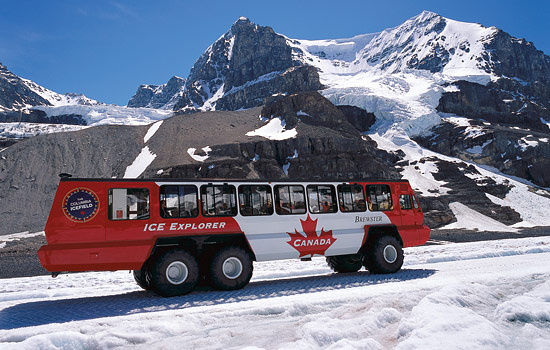 Canada rail - Canadian pacific railway - Finally, enter the Canadian Rockies onboard the Canadian pacific railway