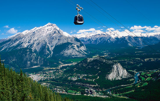 Start in Banff, the perfect base for an adventure in the Canadian Rockies.