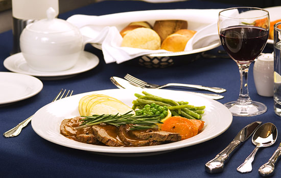 Enjoy delicious cuisine and a glass of wine as the frozen Canadian landscape slips by. Enjoy delicious cuisine and a glass of wine as the frozen Canadian landscape slips by. - Enjoy delicious cuisine and a glass of wine as the frozen Canadian landscape slips by.