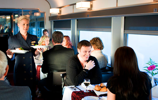 Via Rail - The golden age of travelling 