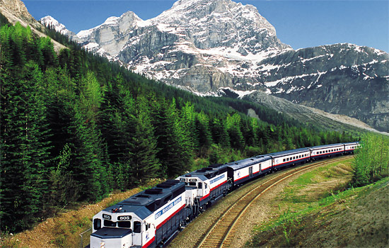 Canadian train - Rocky Mountaineer - Relax onboard the Rocky Mountaineer while heading East enroute to Jasper, Alberta