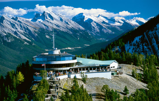 Canadian train - Rocky Mountaineer - Finish your journey with two days in Banff, Alberta